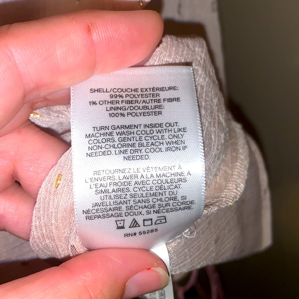 🎁Like New Express Women's Blush Pink Metallic Camisole #008634086- Medium (8-10) - Picture 7 of 16